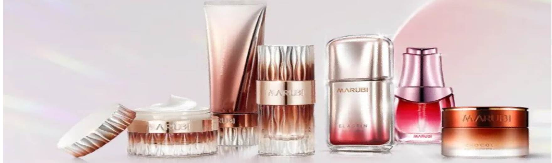 化妝品行業解決方案-面對化妝品行業供應商類型多元、品類豐富多樣、協同性要求高等采購特征，提供一站式采購解決方案，最大程度助力企業把控供應鏈，縮短新品研發周期，提升企業競爭力。-pc-甄云科技